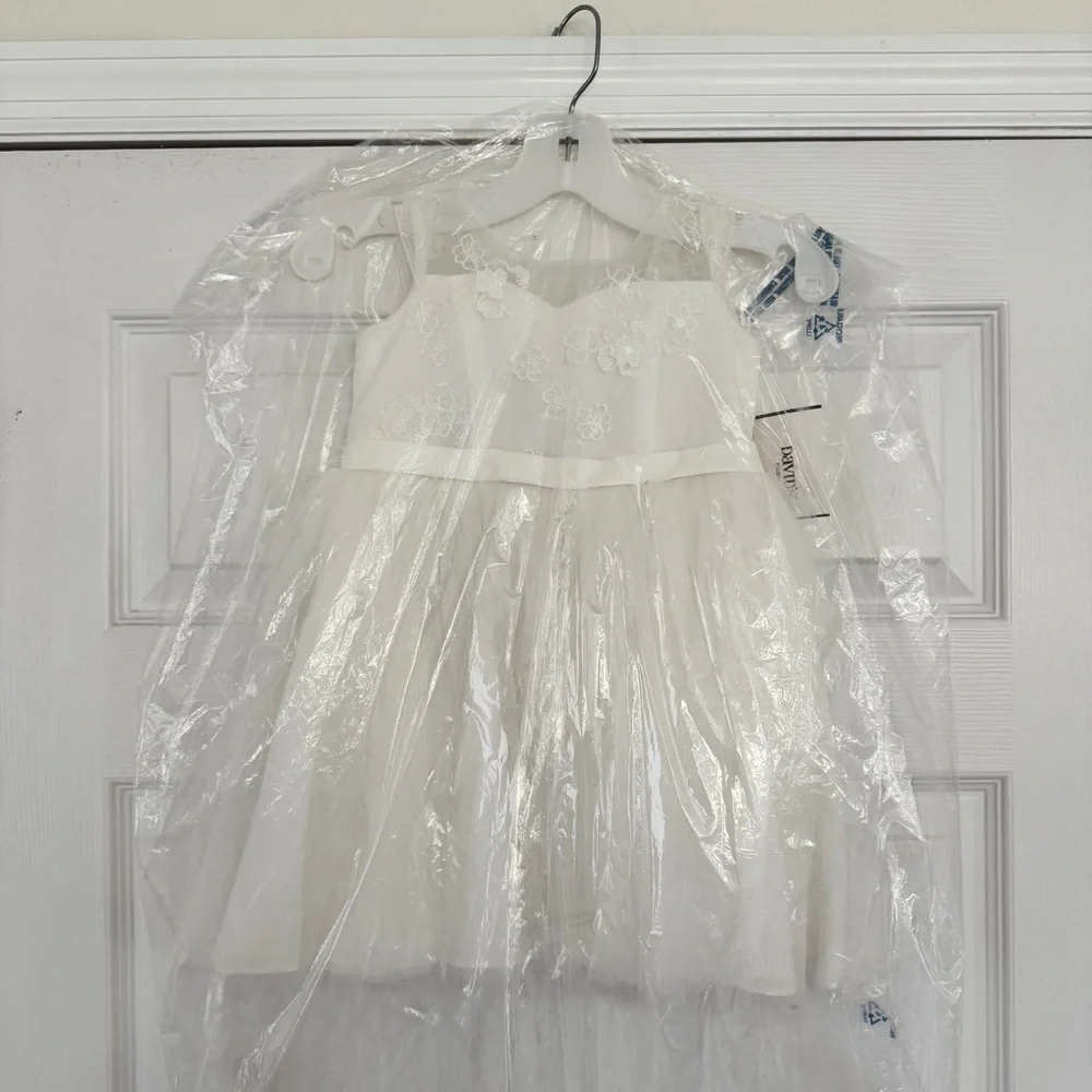 NWT NEVER WORN White' Tulle Flower Girl Dress - Picture 3 of 8
